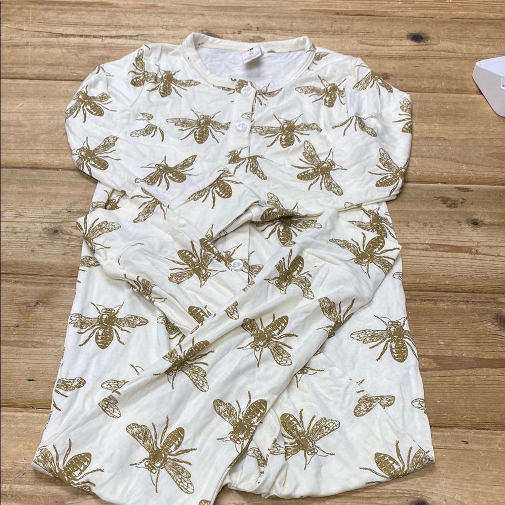 Kate Quinn Gold and White Nightgown Elegant Pajamas